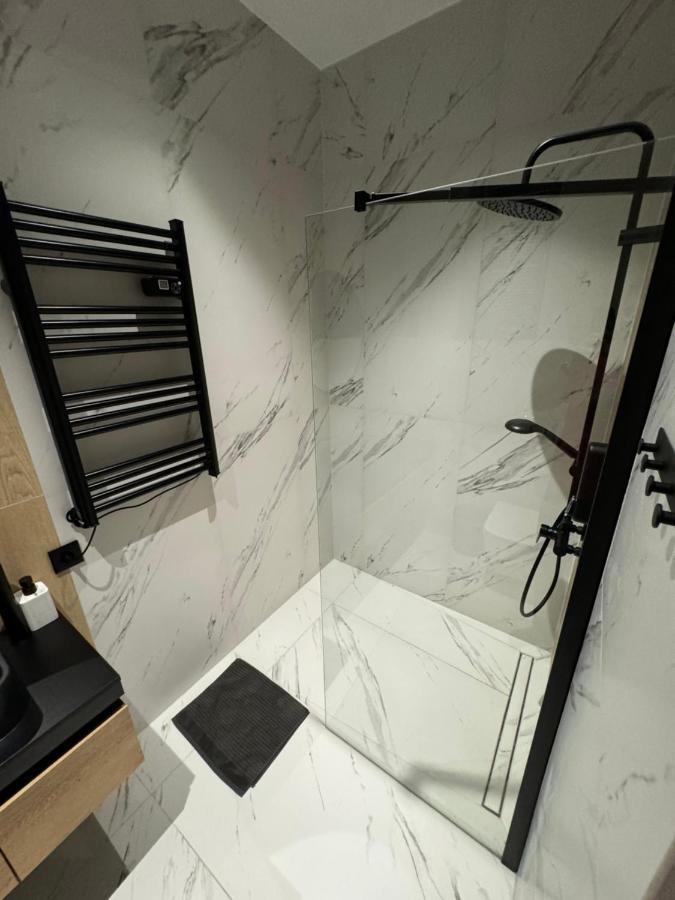 Chicago Apartment カトヴィツェ エクステリア 写真